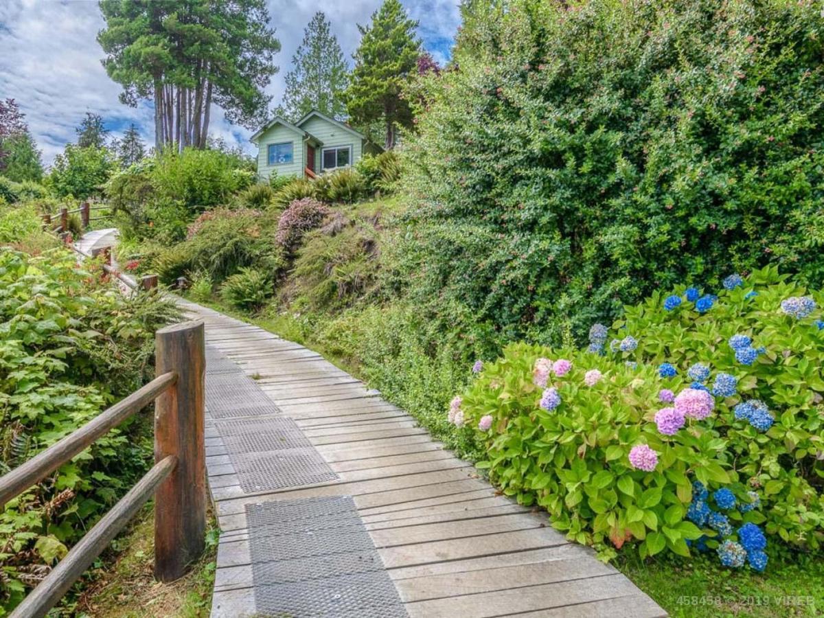 Woods End Landing Hotel Bamfield Kültér fotó