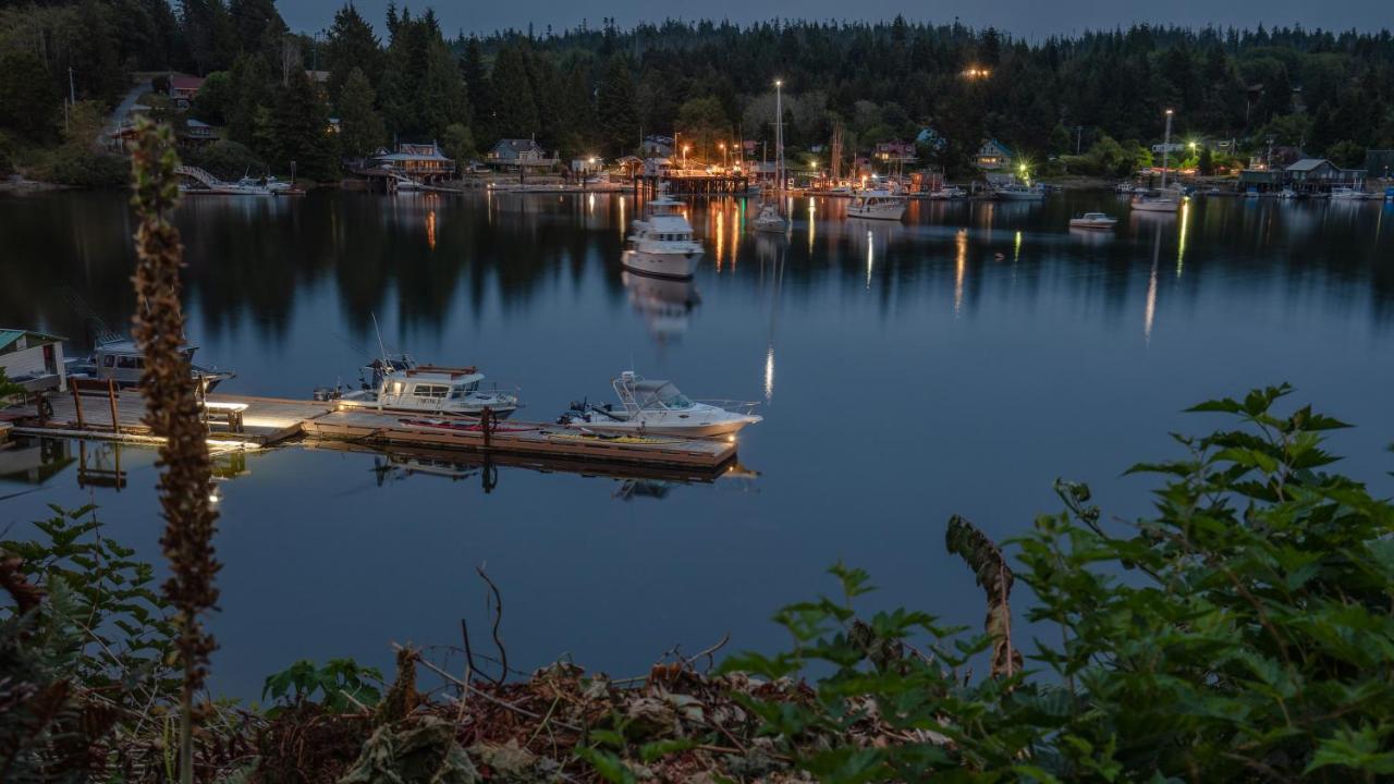 Woods End Landing Hotel Bamfield Kültér fotó